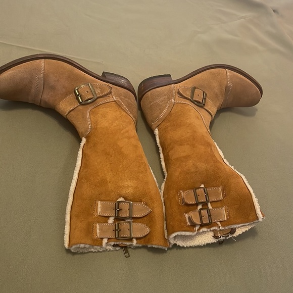 UGG KOOLABURRA size 7” Leather womens boots fully Sherpa lined - Picture 4 of 16